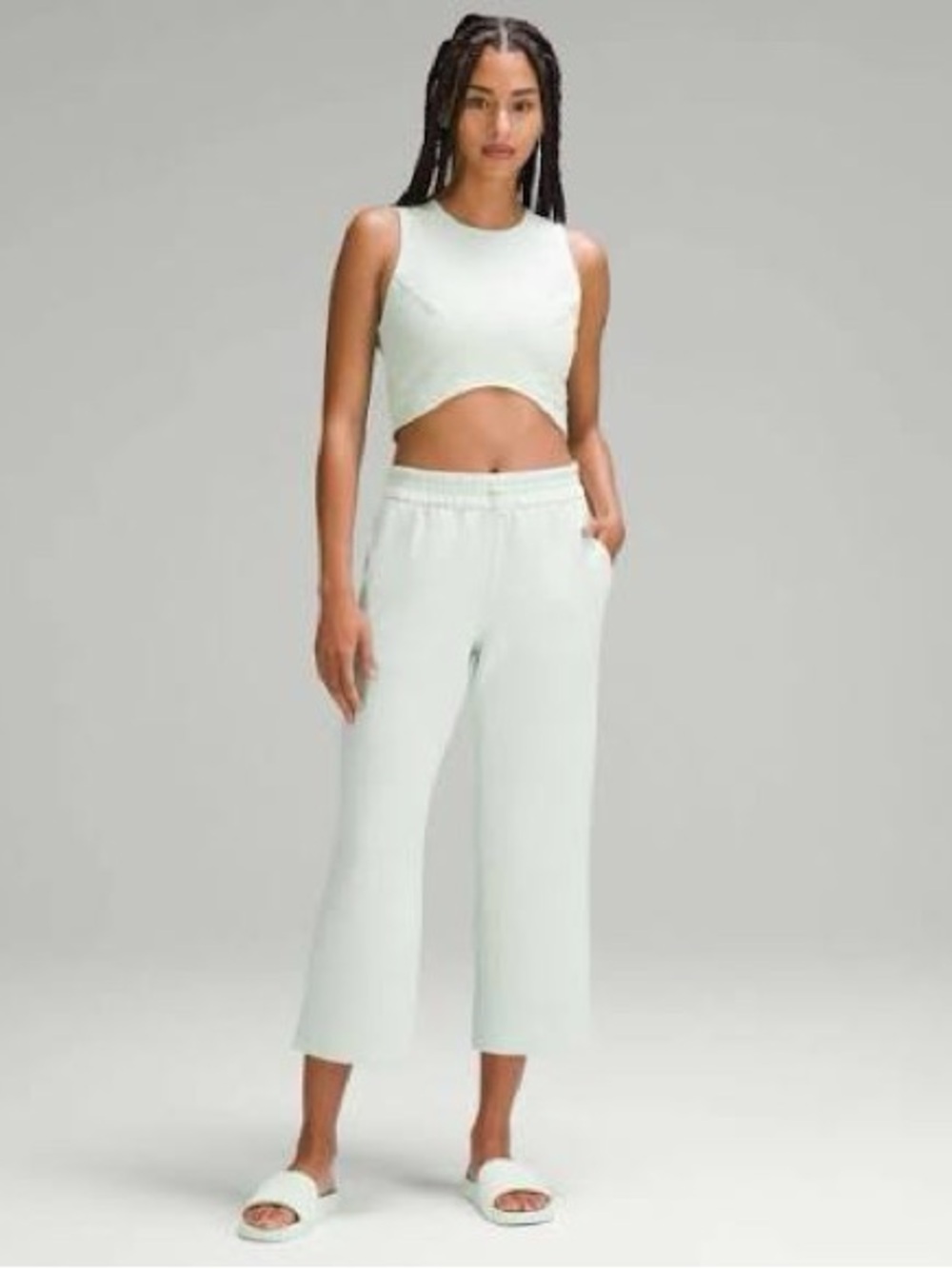 lululemon Softstrem High-Rise Straight-Leg Crop Pants Kohlrabi Green Sz 2 4”